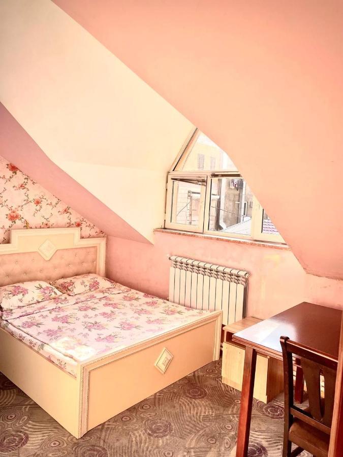 Crystal Villa Hotel Jerevan Eksteriør billede