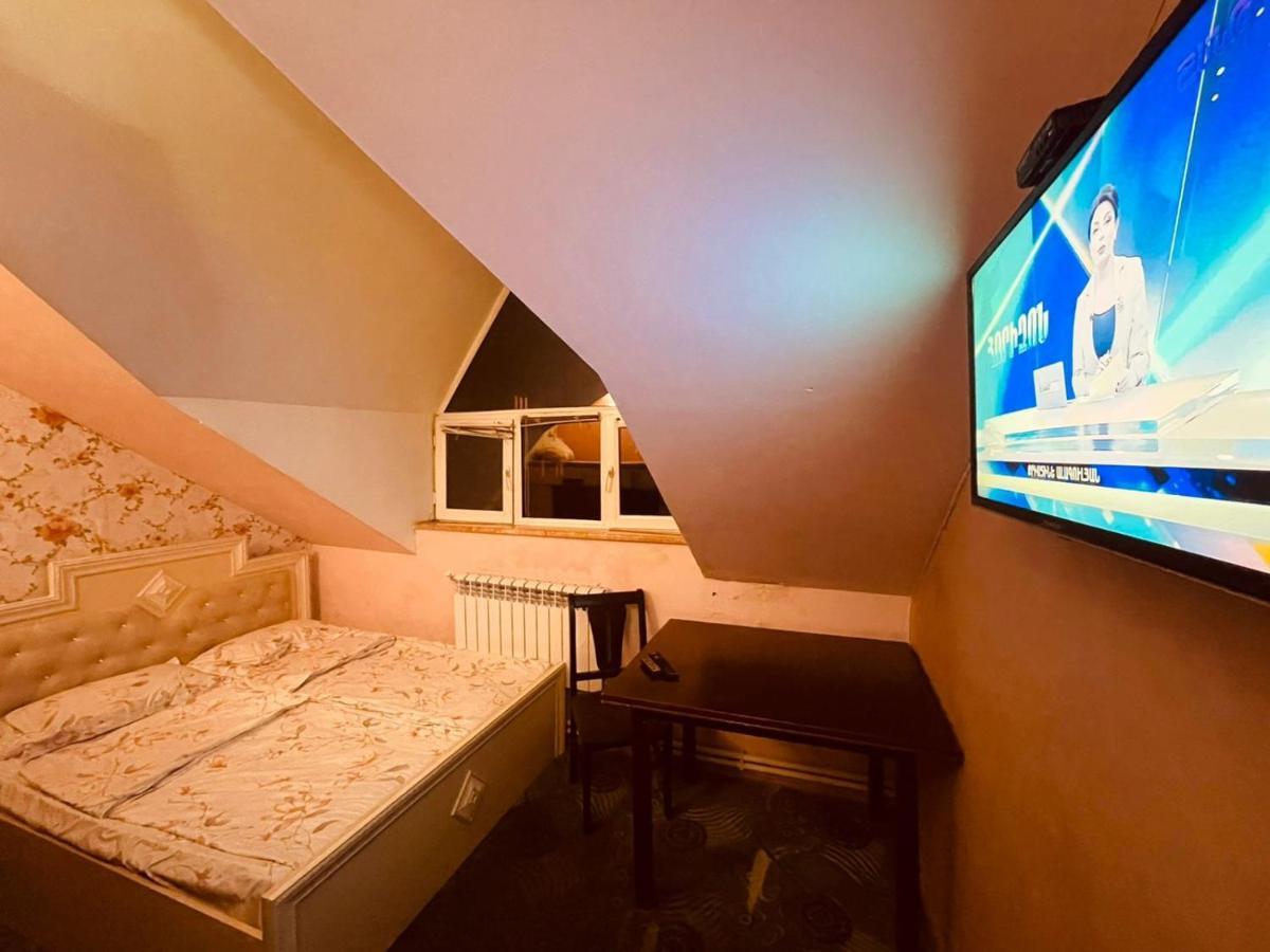 Crystal Villa Hotel Jerevan Eksteriør billede